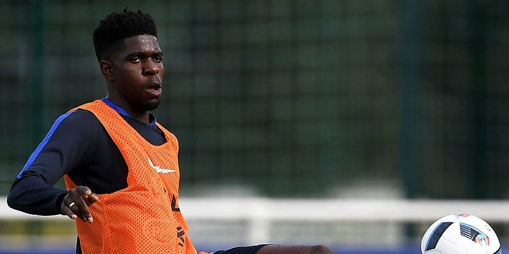 Umtiti: Messi dan Iniesta Lebih Hebat dari di TV Umtiti: Messi dan Iniesta Lebih Hebat dari di TV