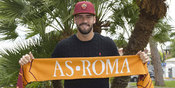 AS Roma Resmikan Transfer Kiper Timnas Brazil AS Roma Resmikan Transfer Kiper Timnas Brazil