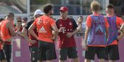 Martinez Beber Kesamaan Ancelotti dan Guardiola Martinez Beber Kesamaan Ancelotti dan Guardiola