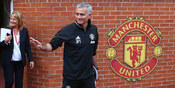 Mourinho Pelatih Kharismatik yang Bisa Bawa MU Juara Mourinho Pelatih Kharismatik yang Bisa Bawa MU Juara
