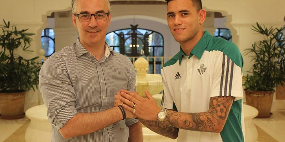 Bakatnya Disia-siakan Barca dan Roma, Sanabria Gabung Betis Bakatnya Disia-siakan Barca dan Roma, Sanabria Gabung Betis