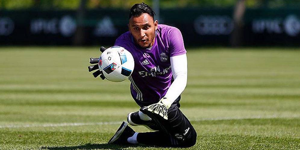 Madrid Akan Turunkan Status Navas Jadi Cadangan Madrid Akan Turunkan Status Navas Jadi Cadangan