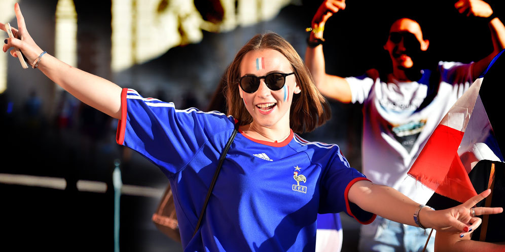 Foto: Suporter-suporter Cantik Prancis (vs Islandia) Foto: Suporter-suporter Cantik Prancis (vs Islandia)