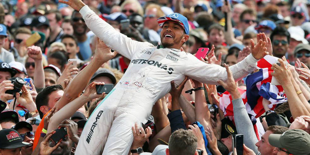 Menangi F1 GP Inggris, Hamilton Mulai Kejar Rosberg Menangi F1 GP Inggris, Hamilton Mulai Kejar Rosberg