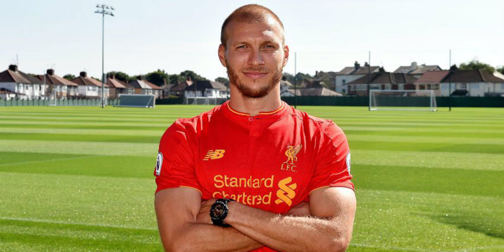 Bahagianya Klavan Lakoni Debut di Anfield Bahagianya Klavan Lakoni Debut di Anfield