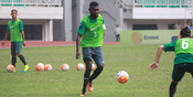 Yanto Basna, Kunci Identitas Duo Asing Arema FC?