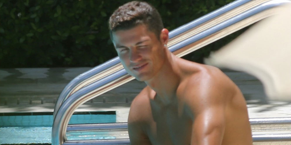 Celana Dalam Ronaldo Kembali Bikin Heboh