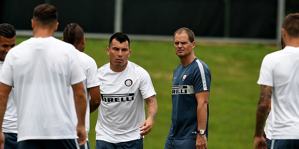 De Boer Sudah Tentukan Skuat Inter Pertamanya De Boer Sudah Tentukan Skuat Inter Pertamanya
