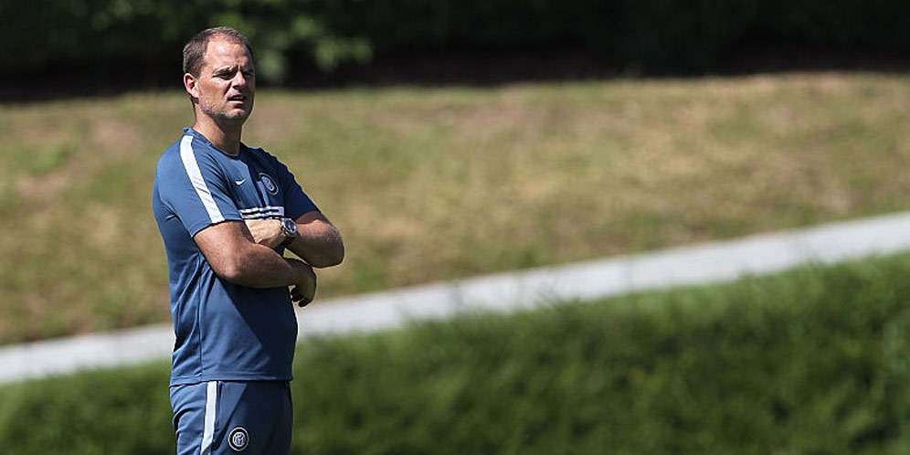 De Boer: Inter Punya Sejarah dan Nama Besar De Boer: Inter Punya Sejarah dan Nama Besar