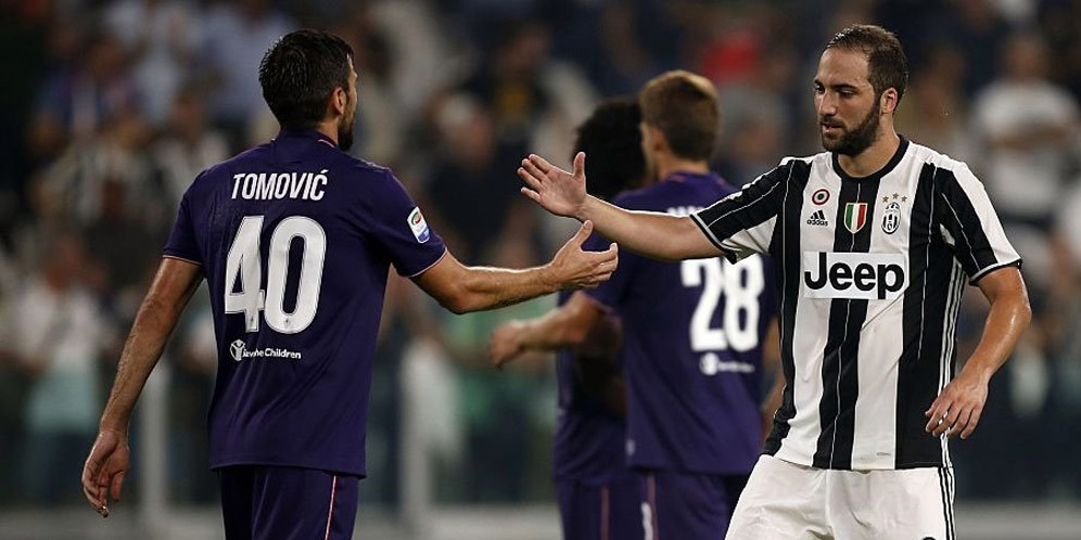 Chiellini: Insting Pembunuh Higuain Tak Tertandingi Chiellini: Insting Pembunuh Higuain Tak Tertandingi