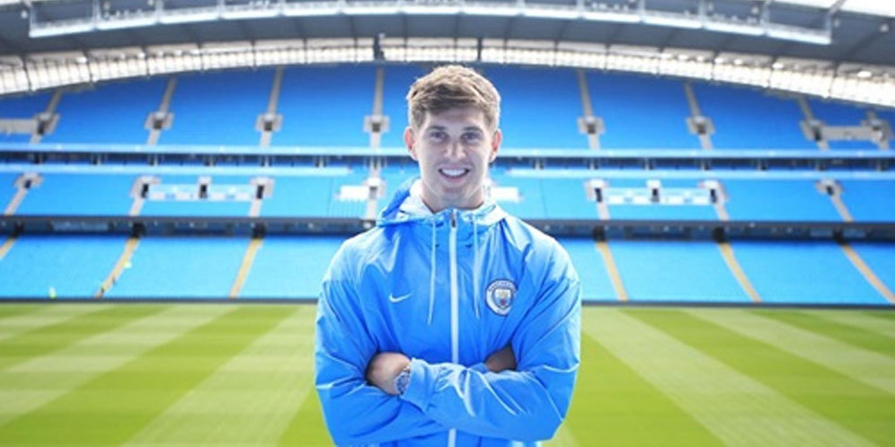 Stones: Aguero Buat Saya Berkembang Stones: Aguero Buat Saya Berkembang