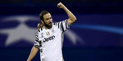 Cannavaro: Fans Napoli Tak Akan Pernah Maafkan Higuain Cannavaro: Fans Napoli Tak Akan Pernah Maafkan Higuain