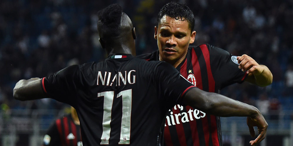 Niang: Bacca Akan Jebol Gawang Inter Niang: Bacca Akan Jebol Gawang Inter