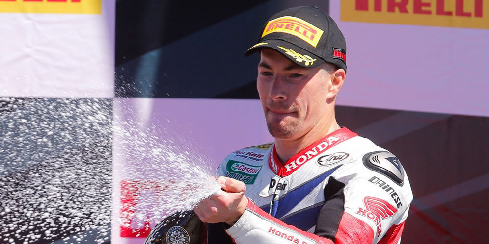 Penuh Haru, Surat Sang Adik untuk Mendiang Nicky Hayden Penuh Haru, Surat Sang Adik untuk Mendiang Nicky Hayden