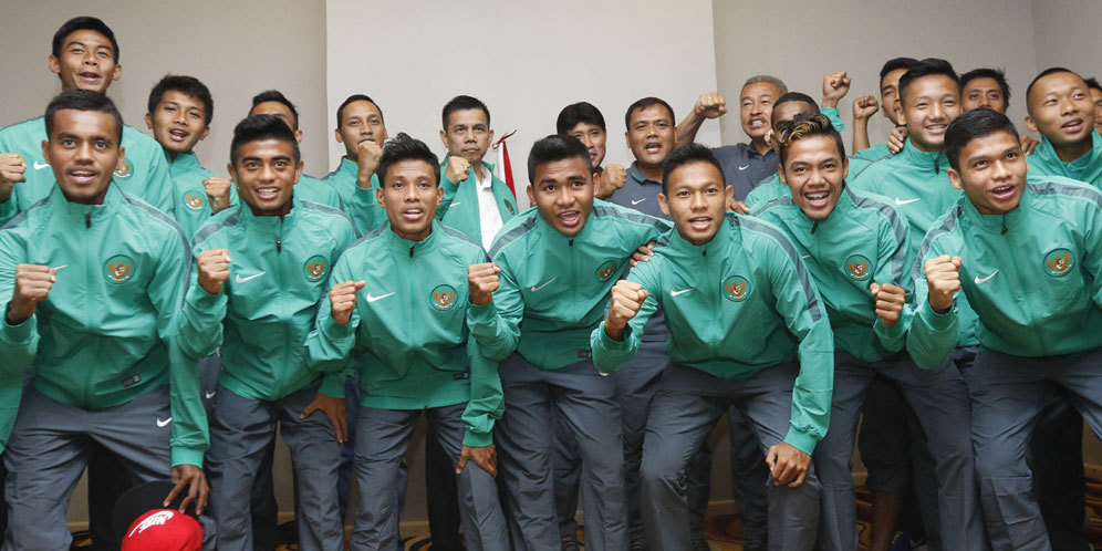 Timnas U-19 Pelajari Kekuatan Lawan di AFF Lewat Video Timnas U-19 Pelajari Kekuatan Lawan di AFF Lewat Video