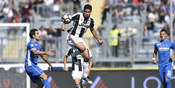 Hernanes Tak Bisa Pilih Antara Scudetto atau Liga Champions Hernanes Tak Bisa Pilih Antara Scudetto atau Liga Champions