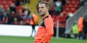 Henderson dan Clyne Sudah Latihan Lagi Henderson dan Clyne Sudah Latihan Lagi