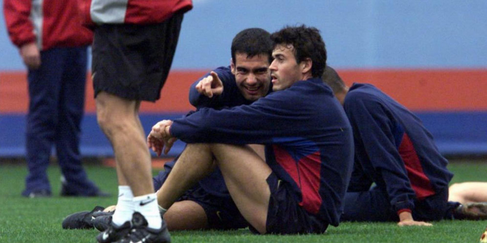 Potret Guardiola dan Enrique: Dari Kawan Jadi Lawan Potret Guardiola dan Enrique: Dari Kawan Jadi Lawan