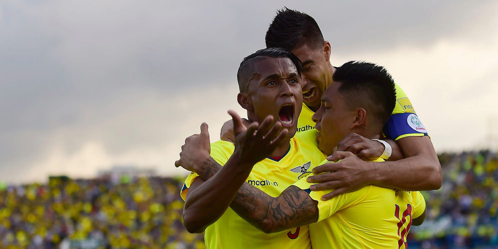 Highlights Kualifikasi Piala Dunia 2018: Ekuador 3-0 Chile Highlights Kualifikasi Piala Dunia 2018: Ekuador 3-0 Chile