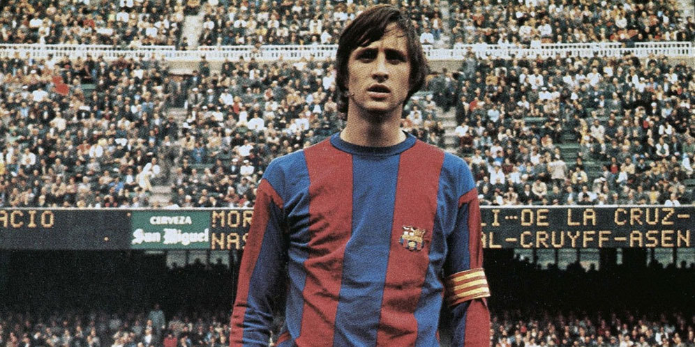Barcelona Akan Buat Patung Johan Cruyff di Camp Nou Barcelona Akan Buat Patung Johan Cruyff di Camp Nou