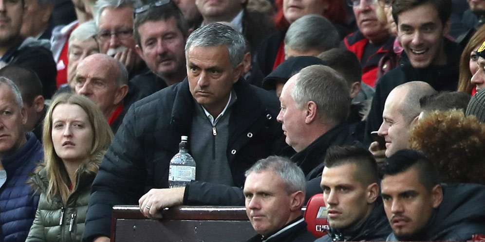 Asisten Pelatih MU Tak Mau Komentari 'Pengusiran' Jose Mourinho Asisten Pelatih MU Tak Mau Komentari 'Pengusiran' Jose Mourinho
