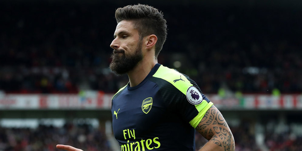 Giroud: Laga Lawan PSG Akan Masif Giroud: Laga Lawan PSG Akan Masif