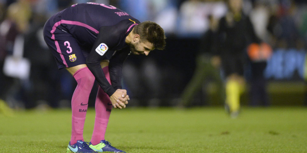 Brace Perdana Pique Untuk Barcelona Terasa Kelam Brace Perdana Pique Untuk Barcelona Terasa Kelam