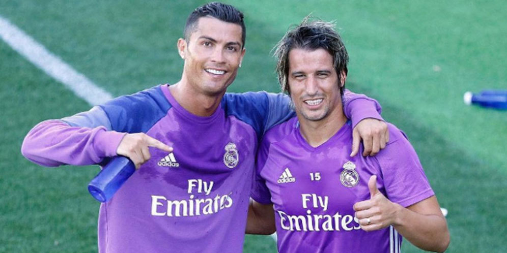 Coentrao Permalukan Ronaldo dengan Jurus Nutmeg Coentrao Permalukan Ronaldo dengan Jurus Nutmeg