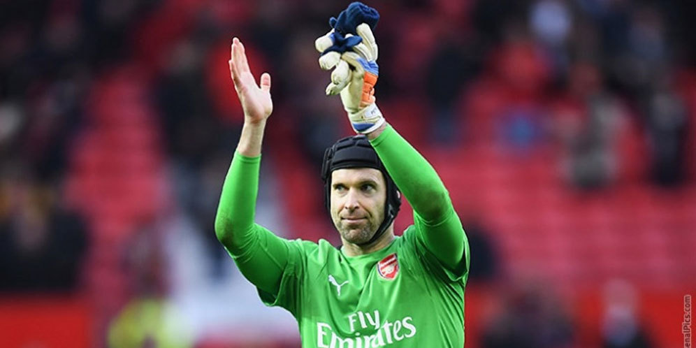 Cech Sebut Emirates Kosong Bukan Karena Performa Arsenal Cech Sebut Emirates Kosong Bukan Karena Performa Arsenal