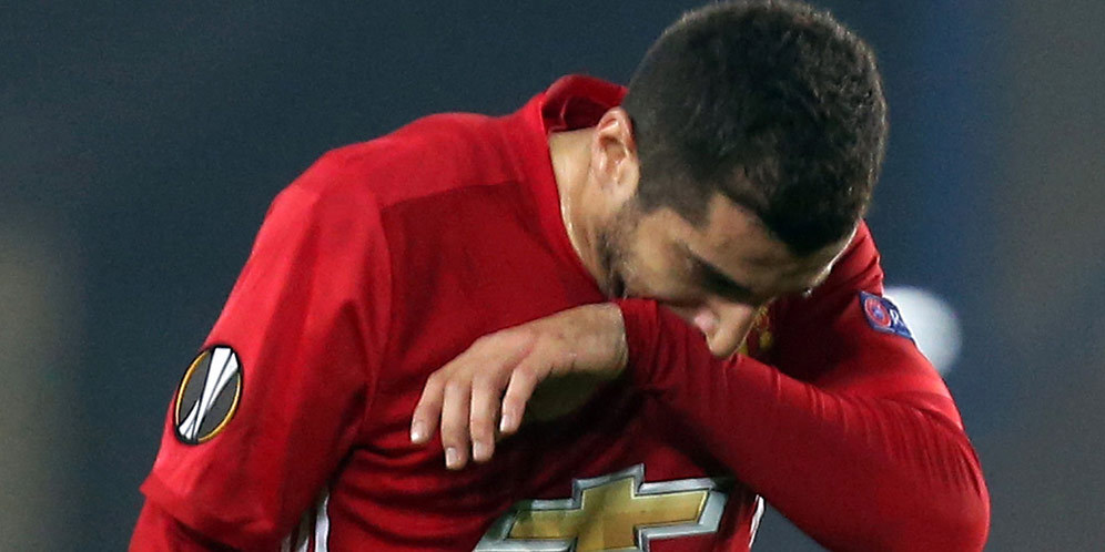 Dortmund Ingin Tarik Mkhitaryan Lagi dari MU Dortmund Ingin Tarik Mkhitaryan Lagi dari MU