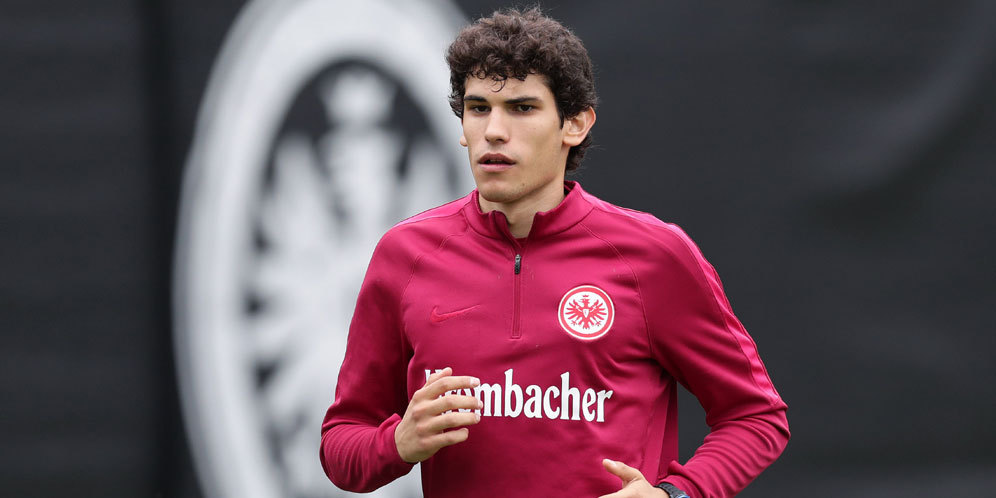Frankfurt Takut Jesus Vallejo Dicomot Real Madrid