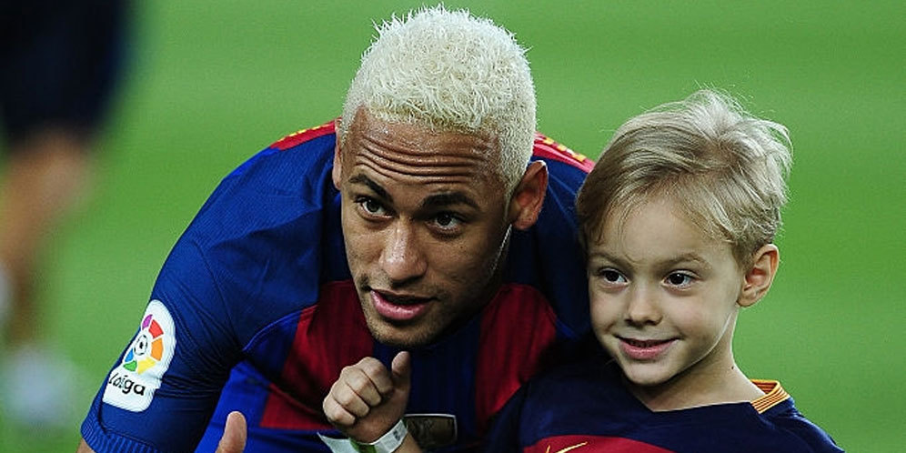Rakitic Pede Neymar Bisa Gantikan Messi Rakitic Pede Neymar Bisa Gantikan Messi