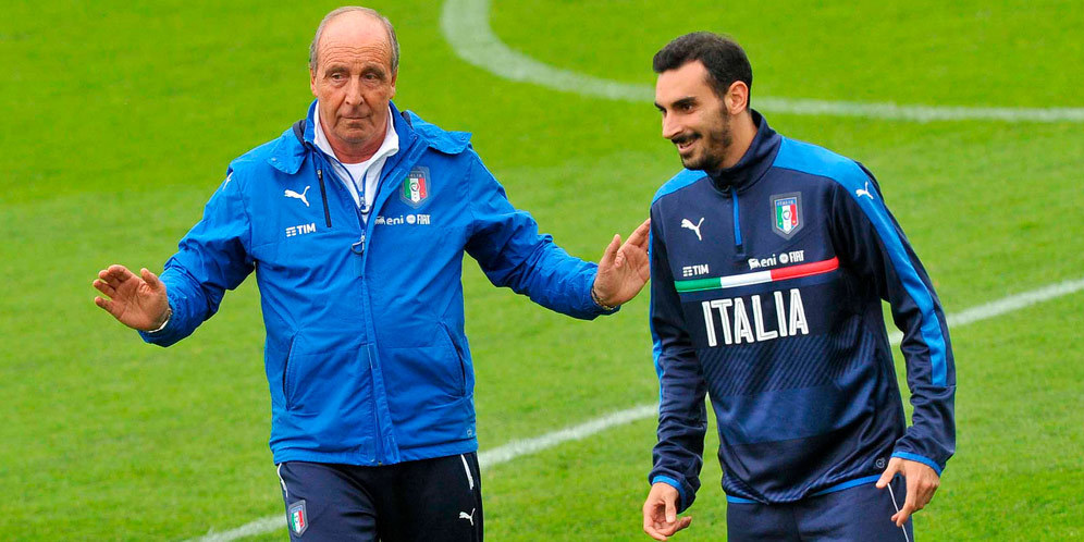 Zappacosta bersama pelatih Giampiero Ventura.