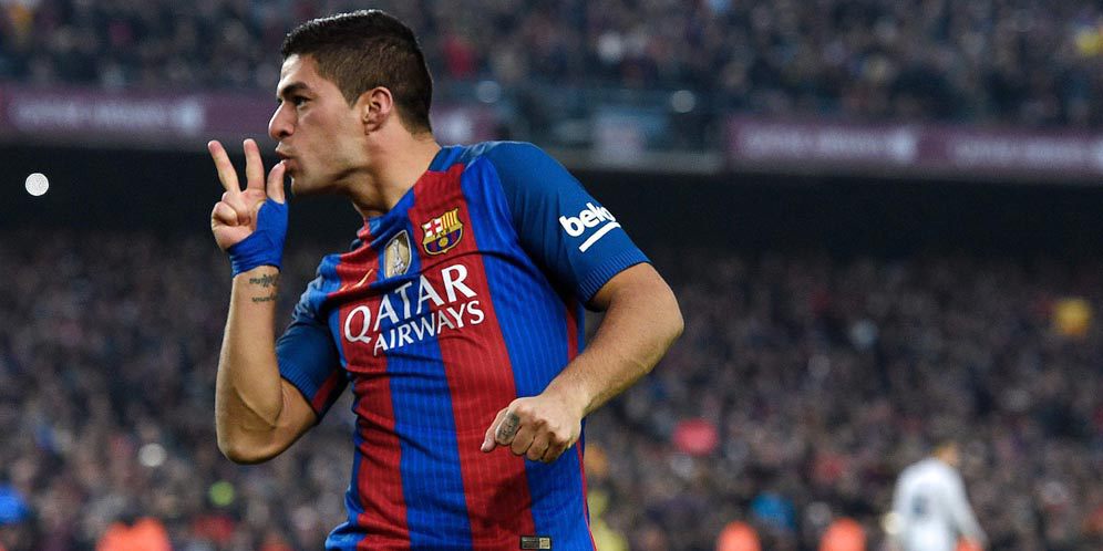 Suarez Tak Pedulikan Persaingan dengan Messi Suarez Tak Pedulikan Persaingan dengan Messi