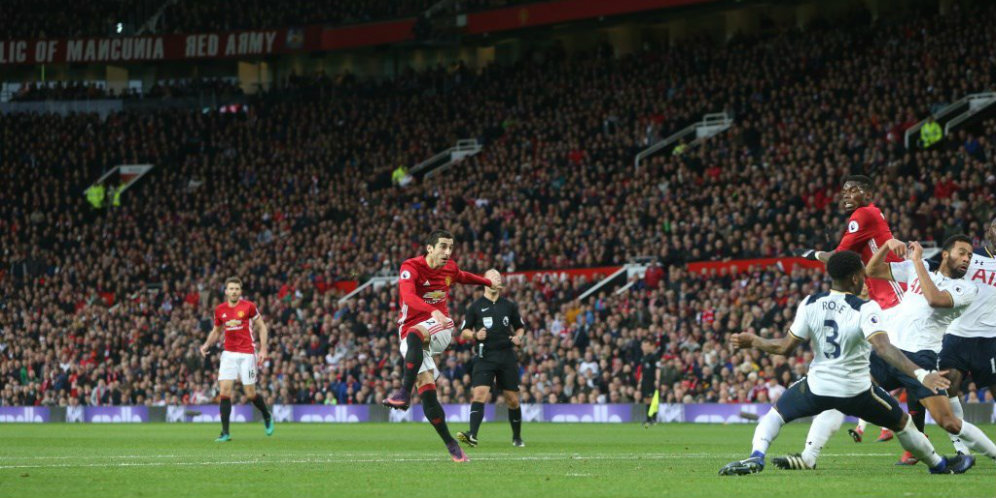 Tottenham Takluk, Carrick Pun Senang Tottenham Takluk, Carrick Pun Senang