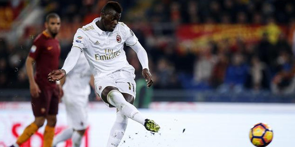Arsenal Tanyakan Situasi M'Baye Niang Arsenal Tanyakan Situasi M'Baye Niang