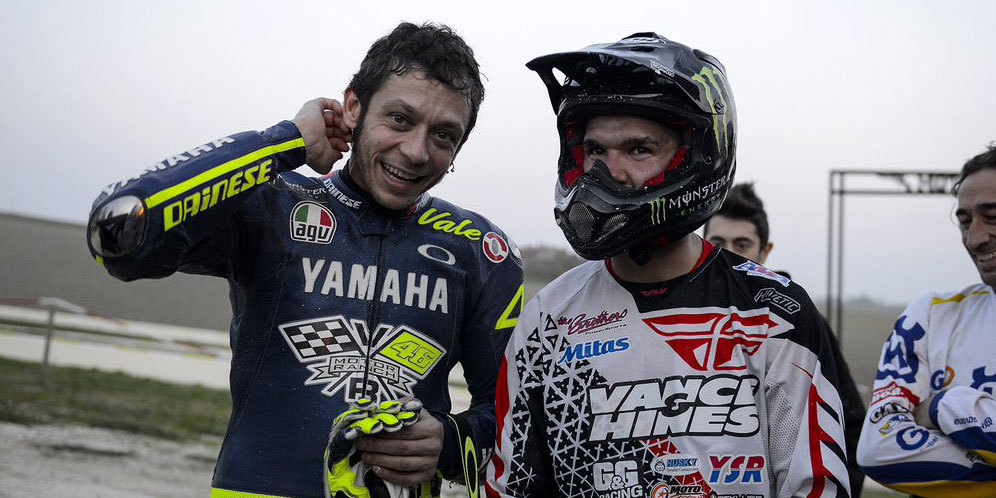 Valentino Rossi dan Brad Baker. (c) VR46