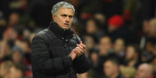 Mourinho Sebut MU Beruntung Bisa Ungguli Wigan Mourinho Sebut MU Beruntung Bisa Ungguli Wigan