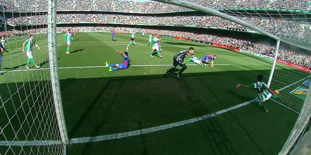 Penalti dan Gol Hantu Barca vs Real Betis Penalti dan Gol Hantu Barca vs Real Betis