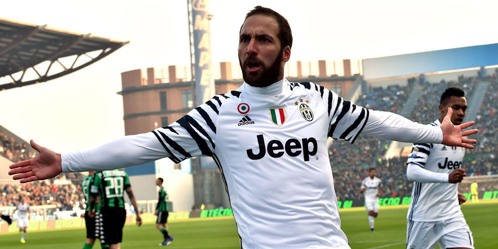 Higuain Tentang Reuni Casillas dan Napoli vs Real Madrid