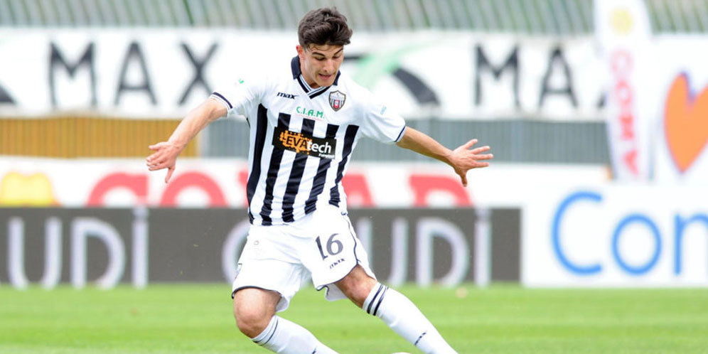 Orsolini Dipastikan Gabung Juventus Orsolini Dipastikan Gabung Juventus