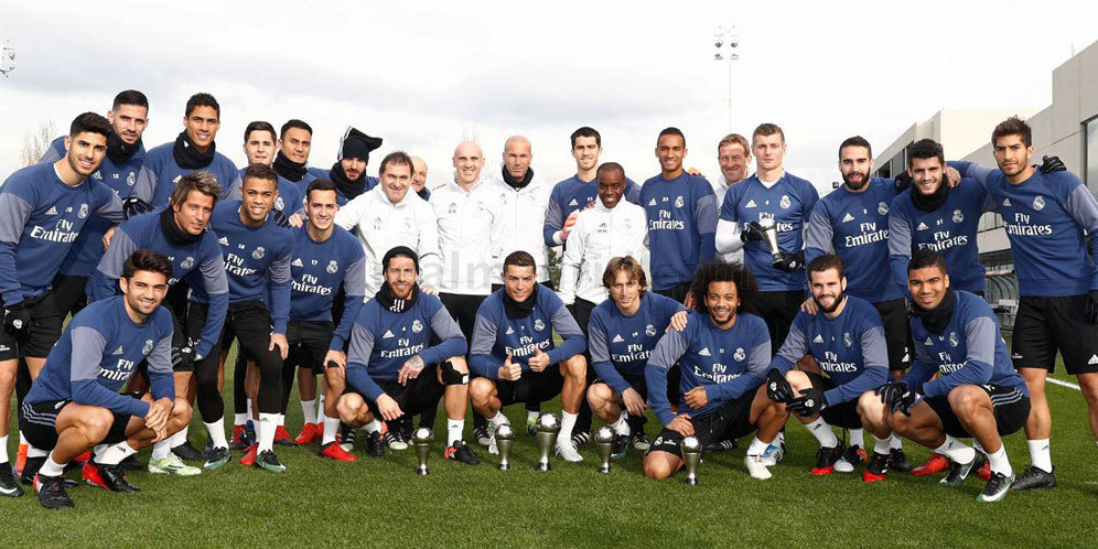 Real Madrid Lewatkan Latihan di San Paolo Real Madrid Lewatkan Latihan di San Paolo