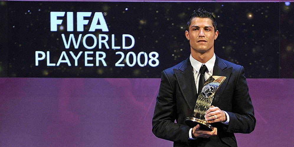 Ramos: Menang Penghargaan Sudah Rutin untuk Ronaldo Ramos: Menang Penghargaan Sudah Rutin untuk Ronaldo