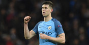 'John Stones Tak Terbebani Harga Mahalnya' 'John Stones Tak Terbebani Harga Mahalnya'