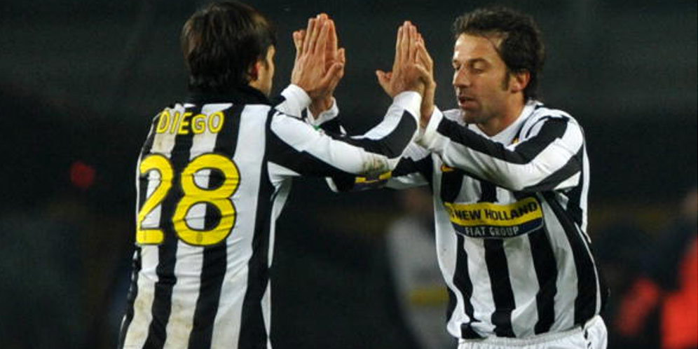 Flashback: Diego dan Del Piero Eliminasi Napoli Flashback: Diego dan Del Piero Eliminasi Napoli