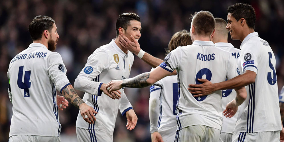 Highlights Liga Champions: Real Madrid 3-1 Napoli Highlights Liga Champions: Real Madrid 3-1 Napoli
