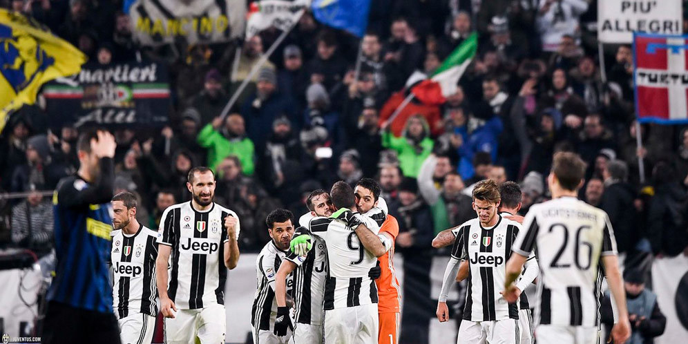 Tiga Alasan Juventus Untuk Tersenyum