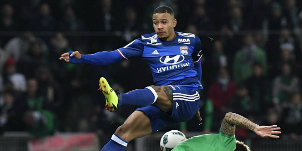 Depay Mengaku Kian Kuat Sejak Tinggalkan MU Depay Mengaku Kian Kuat Sejak Tinggalkan MU