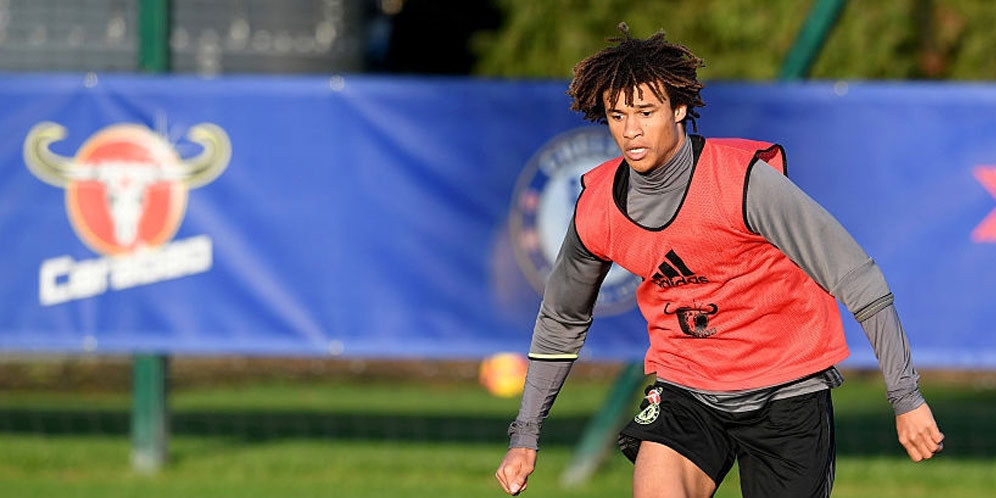 'Nathan Ake Harusnya Tak ke Chelsea' 'Nathan Ake Harusnya Tak ke Chelsea'