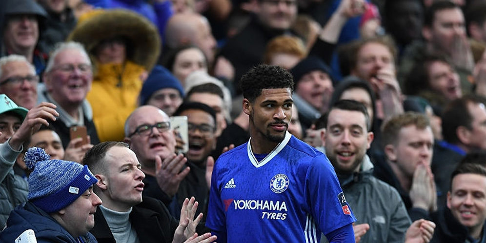 Loftus-Cheek Bicara Posisi Barunya di Chelsea Loftus-Cheek Bicara Posisi Barunya di Chelsea